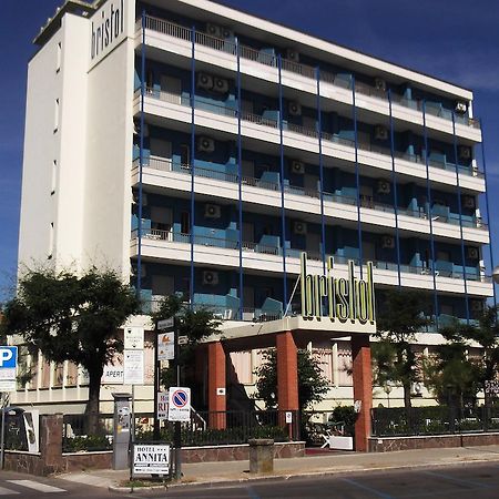 Hotel Bristol Cervia Exterior foto