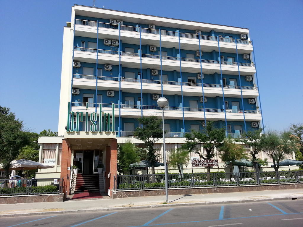 Hotel Bristol Cervia Exterior foto